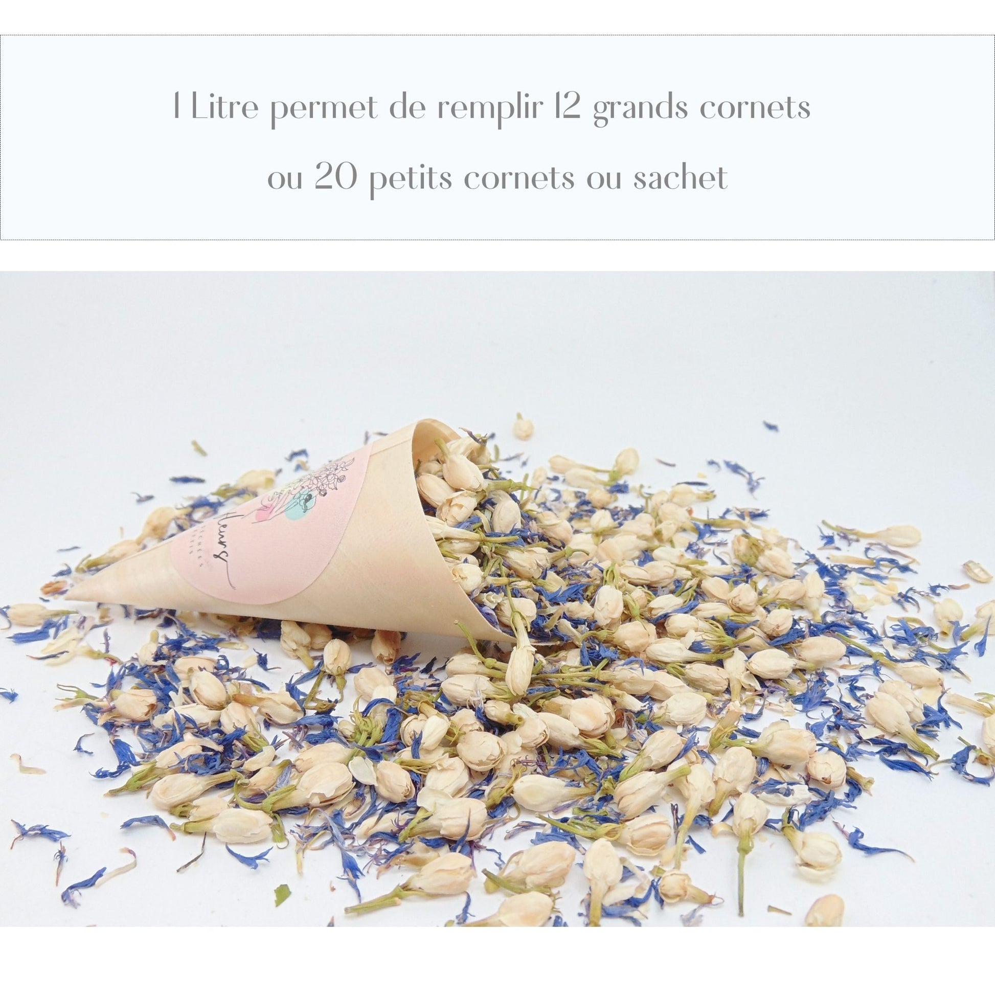 cornet confettis de  mariage blanc bleu jasmin bleuet