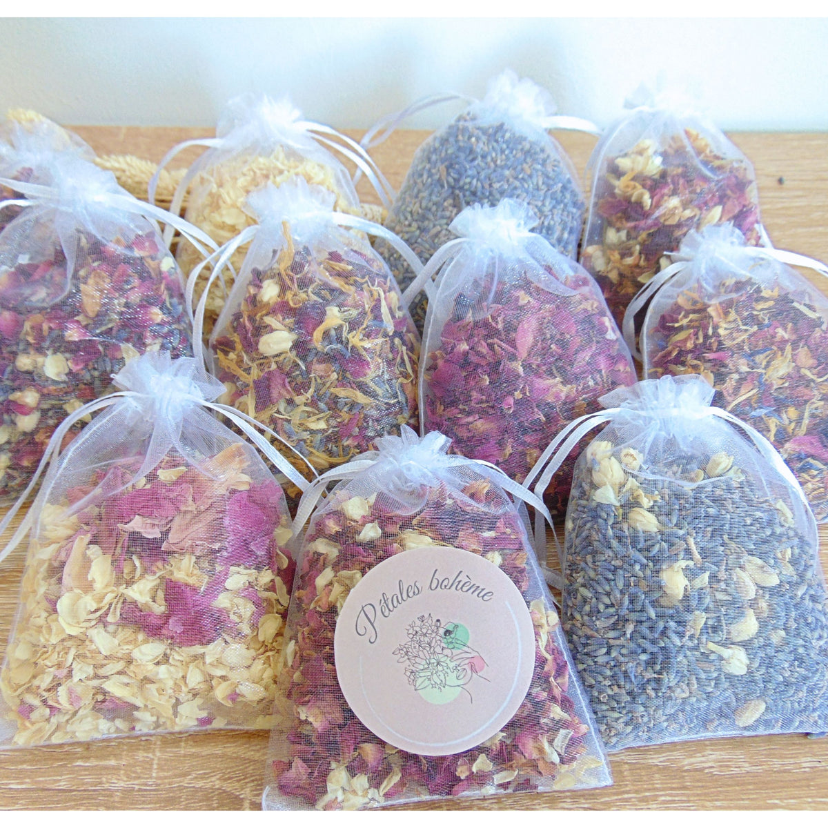 Sachet Organza avec Confettis Mariage Fleurs séchées